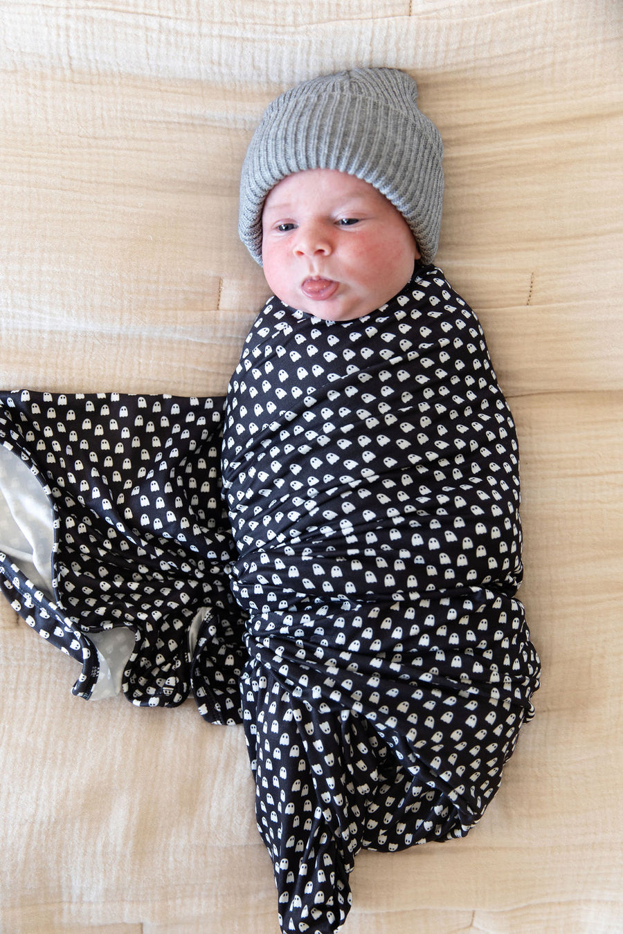 MINI GHOSTS | SWADDLE