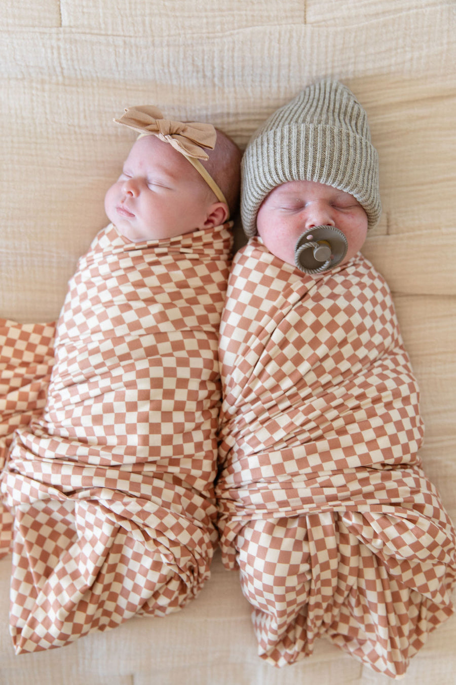 FALL MINI CHECKER | SWADDLE