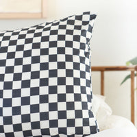 BLACK + WHITE CHECKER | PILLOW CASE