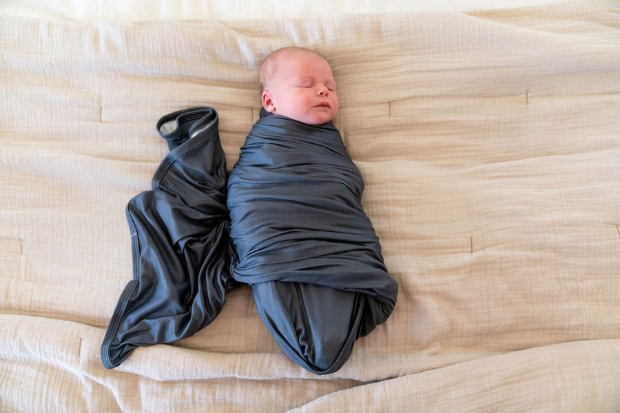 DARK CHARCOAL SOLID | SWADDLE